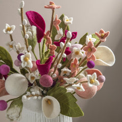 Vilten takken en bloemen