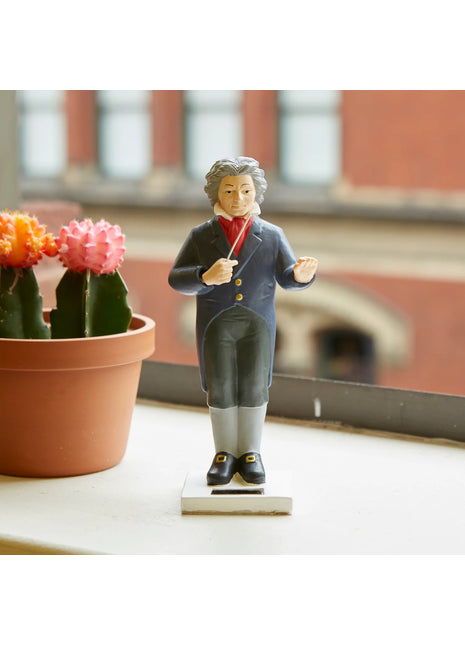 1618 Kikkerland Solar Beethoven poppetje zonne-energie