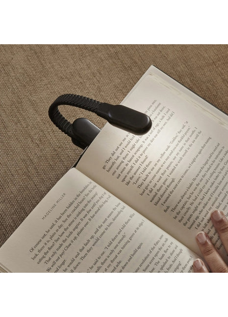 BL13-BK-EU Kikkerland Clip oplaadbare boekenlamp zwart