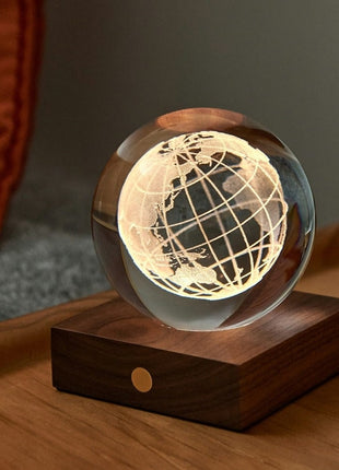 GO25WO - Ginko Design Amber Crystal Light 3D laser wereld globe