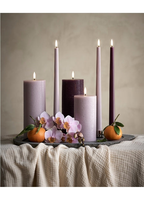Uyuni Lighting Pillar LED blok kaars plum / paars rustiek 7.8x15cm
