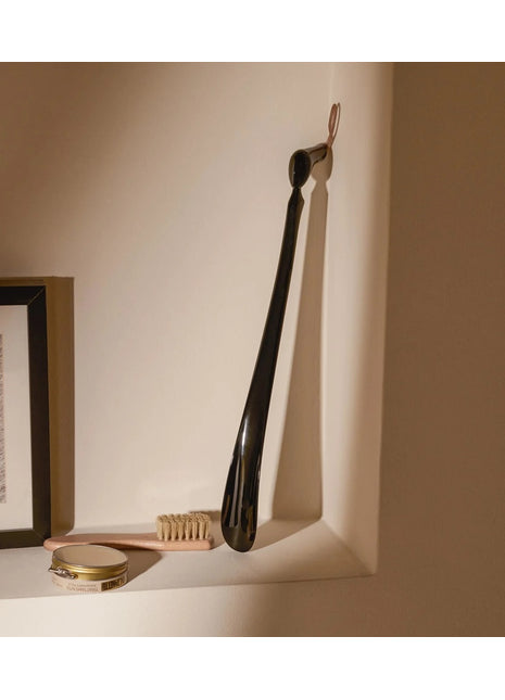 AHC01 Alessi Germano schoenlepel zwart