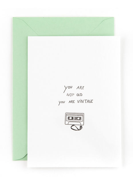 Ansichtkaart / Wenskaart - verjaardag - niet oud maar vintage