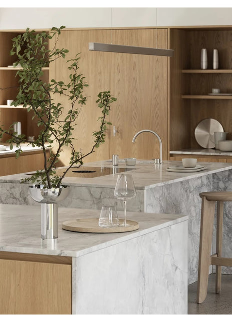 65487 Blomus OKU eiken dienblad rond 25cm