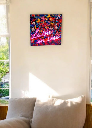 MITF Message in the Frame - La vie en rose