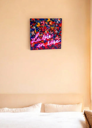 MITF Message in the Frame - La vie en rose