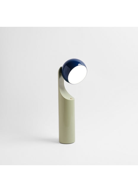 Fine Lumens Mono draadloze tafellamp blauw / mint