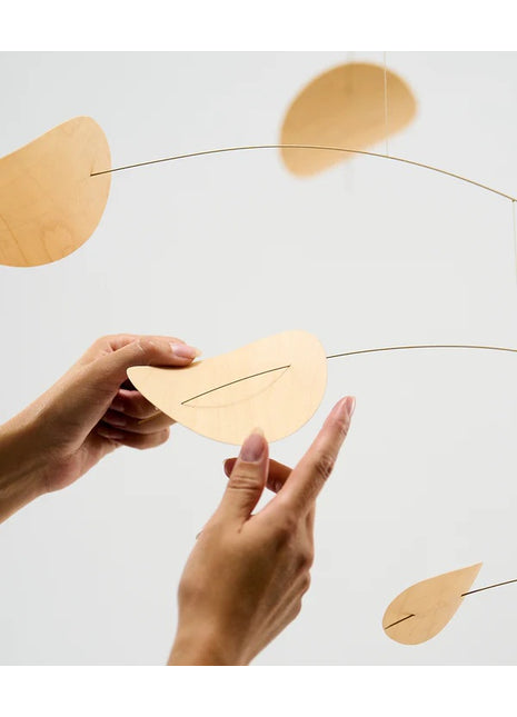 Flensted Mobiles - Drijvende wolken natuur medium