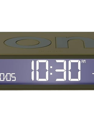 LR157K9 LEXON Flip Classic digitale oplaadbare wekker on/off kaki
