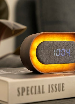 Gingko Lumos wekker ovaal walnoten met verlichting G076O-WT