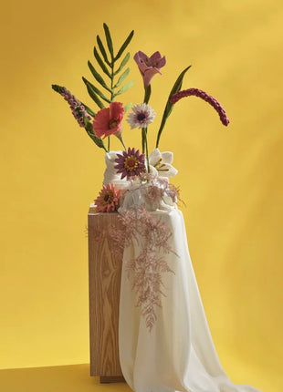 Gry & Sif Gerbera wit vilten bloem