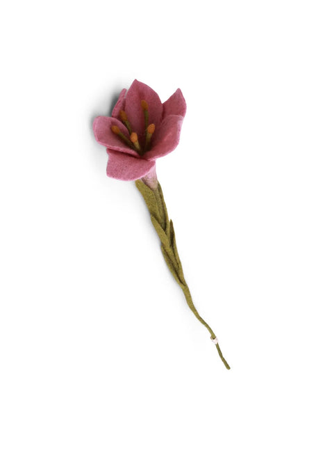 Gry & Sif Trompet Lelie dusty red vilten bloem