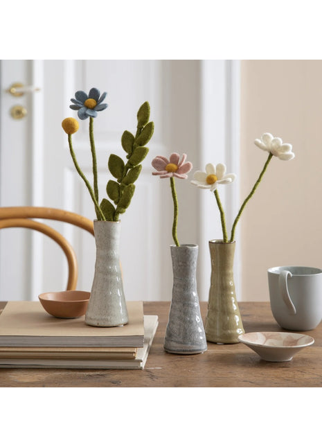 Gry & Sif vilten bloem - anemoon - wit 30 cm