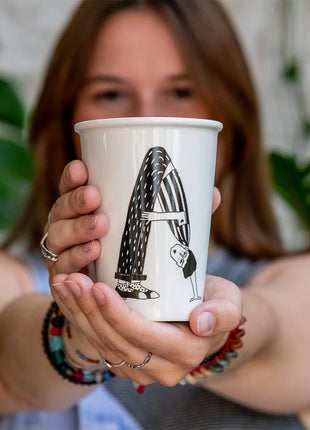 Helen B mok / beker XL zwarte pentekening