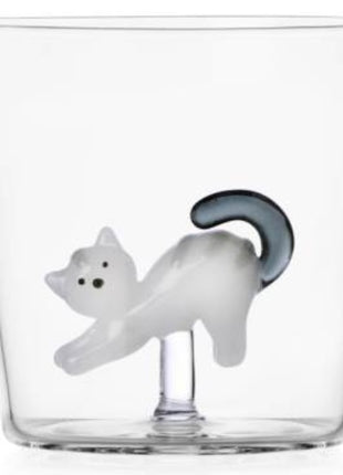 Ichendorf tabby cat - poes drinkglas wit grijze staart