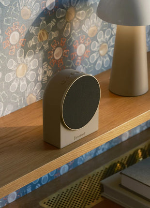 KFEW29 Kreafunk Ivy wekker / bluetooth speaker ivoor zand