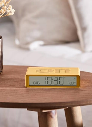 LEXON Flip Classic digitale oplaadbare wekker on/off geel