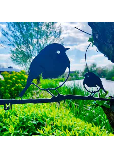 Metalbird roodborstje met jong cortenstaal 