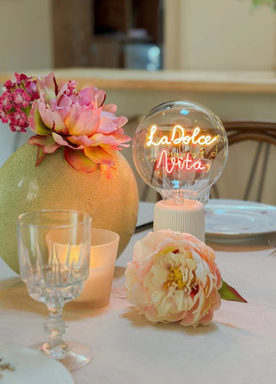 MITB Bulb La Dolce Vita LED tekst lamp draadloos