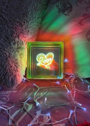 MITB MITBOX Love lichtgevende kubus multi-colour