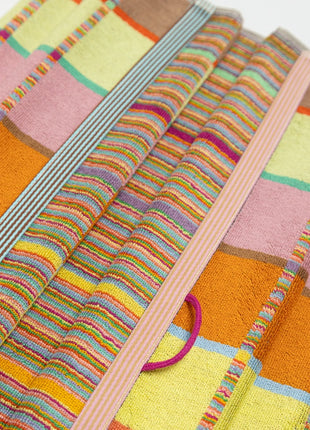 Odds & Ends badhanddoek M 60x120 Criss Cross 68#