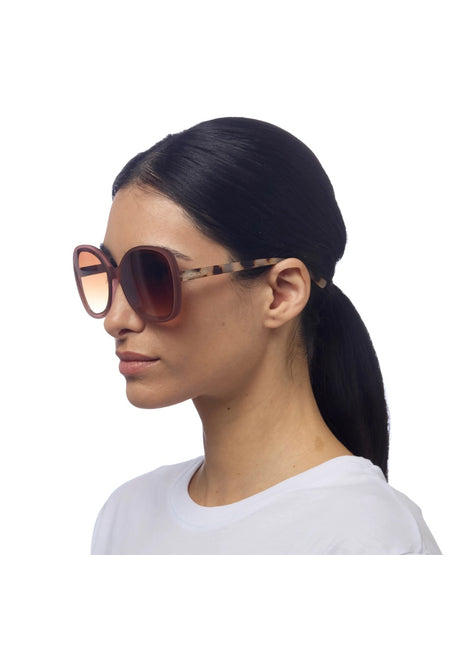 Okkia Anna dames zonnebril vlinder pink havana