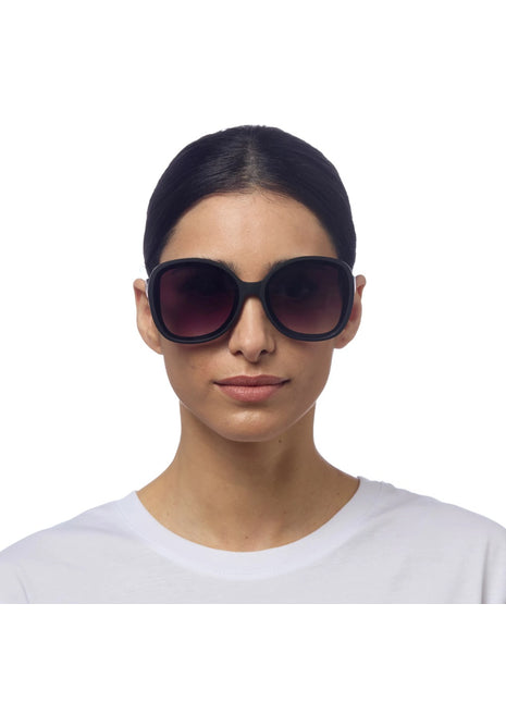 ok020 Okkia Anna dames zonnebril vlinder zwart