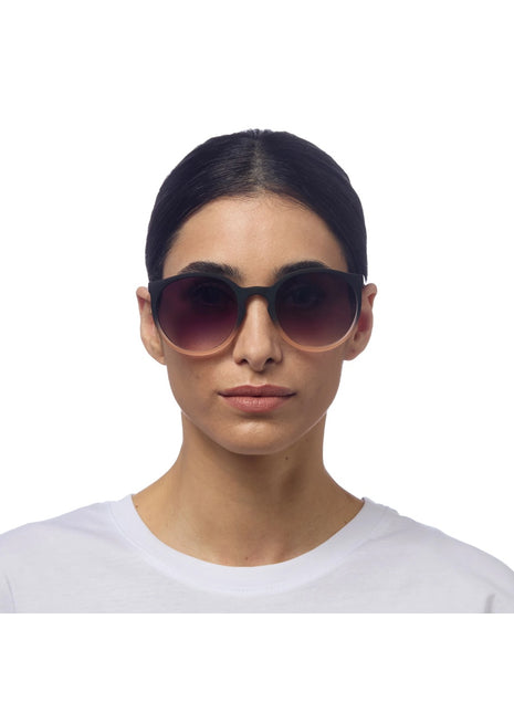 OK045-BP Okkia Berlino dames Italiaanse zonnebril black shaded rose