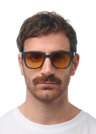 OK012B3H-YE OKKIA Giovanni zonnebril unisex zwart havana gele glazen