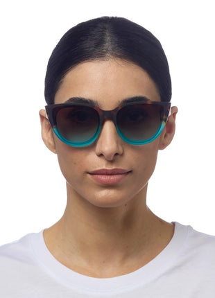 Okkia Silvia dames zonnebril havana blauw montuur modieus italiaanse bril ok020