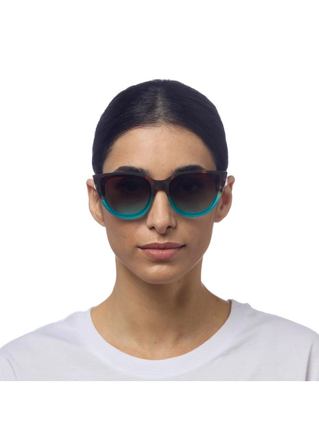 Okkia Silvia dames zonnebril havana blauw montuur modieus italiaanse bril ok020