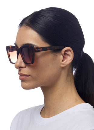 OK044-CH Okkia Elba Italiaanse dames zonnebril classic havana