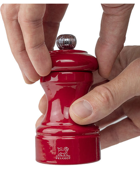 40703 Peugeot Bistro pepermolen gelakt hout passierood 10cm