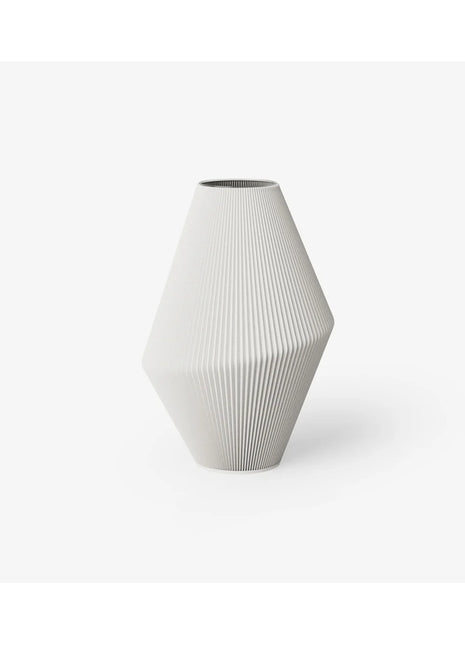 Recozy Cone 2 vaas - duurzame bloemenvaas maanlicht grijs