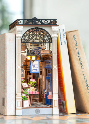 Robotime Rolie Book Nook Arcade Dating - TGB10