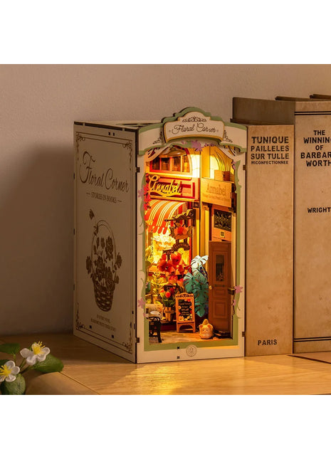 Robotime Rolie Book Nook Floral Corner - TGB09