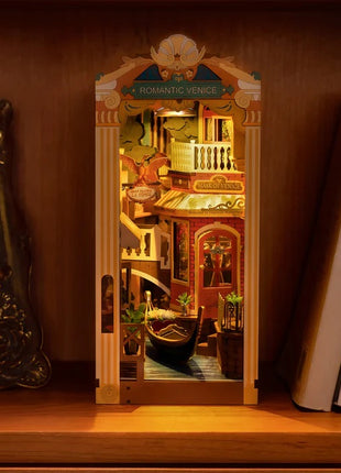 Robotime Rolie Book Nook Romantic Venice - TGB08