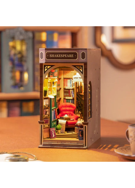 Robotime Rolie Book Nook Shakespeare's Bookstore  - TGB07 boekenwinkel