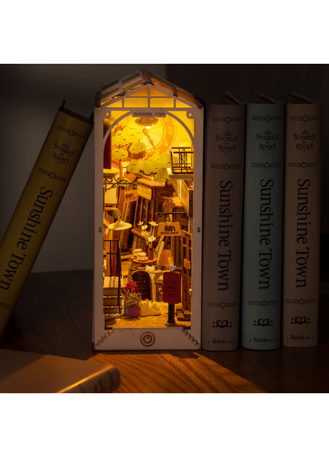 Robotime Rolie Book Nook Sunshine Town - TGB02