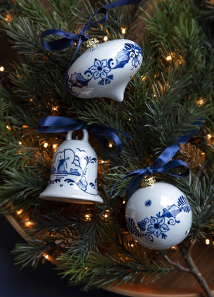 07000230 Royal Delft kerstbal Delft delftsblauw