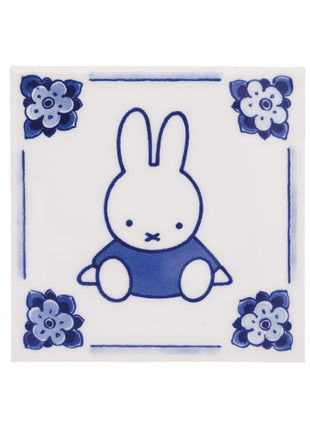 46201100 Royal Delft - Tegel Nijntje zittend Dick Bruna