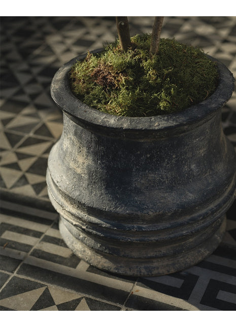 B5625002-900 Serax Pot Planter 01 M Zwart Mesa