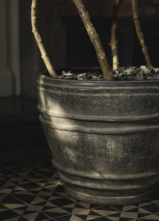 B5625003-900 Serax Pot Planter 01 L Zwart Mesa