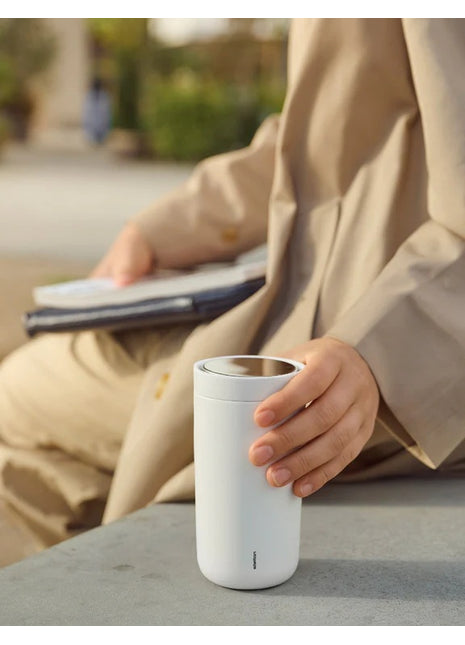 675-3-1 Stelton To Go Click thermosbeker 200ml mat kalk