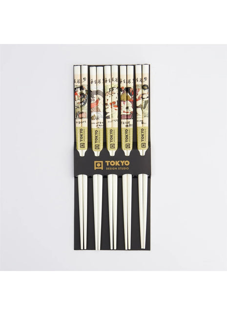 17917  Tokyo Design Studio Erotic Shunga wit sushi eetstokjes