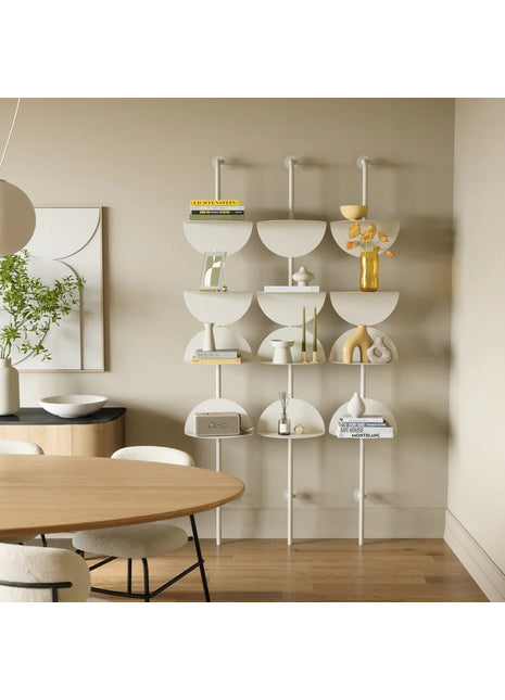 1021262-1313 Umbra Solis verstelbare staande wandplank zand