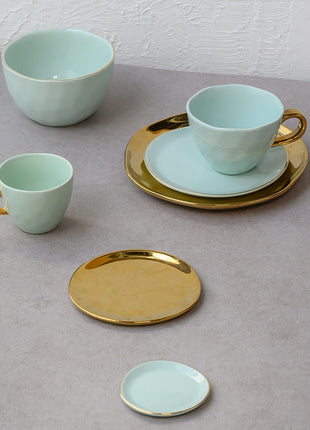 105240 Good Morning bord / plate celadon gouden rand 17 cm