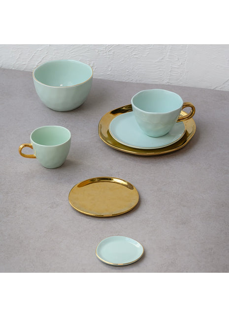 105240 Good Morning bord / plate celadon gouden rand 17 cm