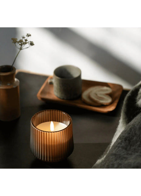 Uyuni LED geurkaars Scented Wax Awaken bruin