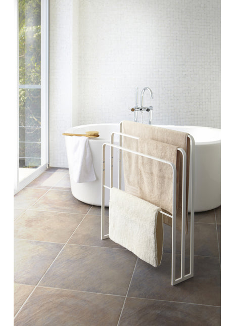 04979 Yamazaki handdoekenrek - tower 3 stangen wit